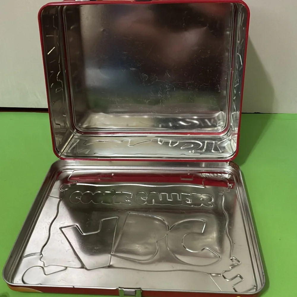 Williams-Sonoma - ABC METAL COOKIE CUTTERS SET